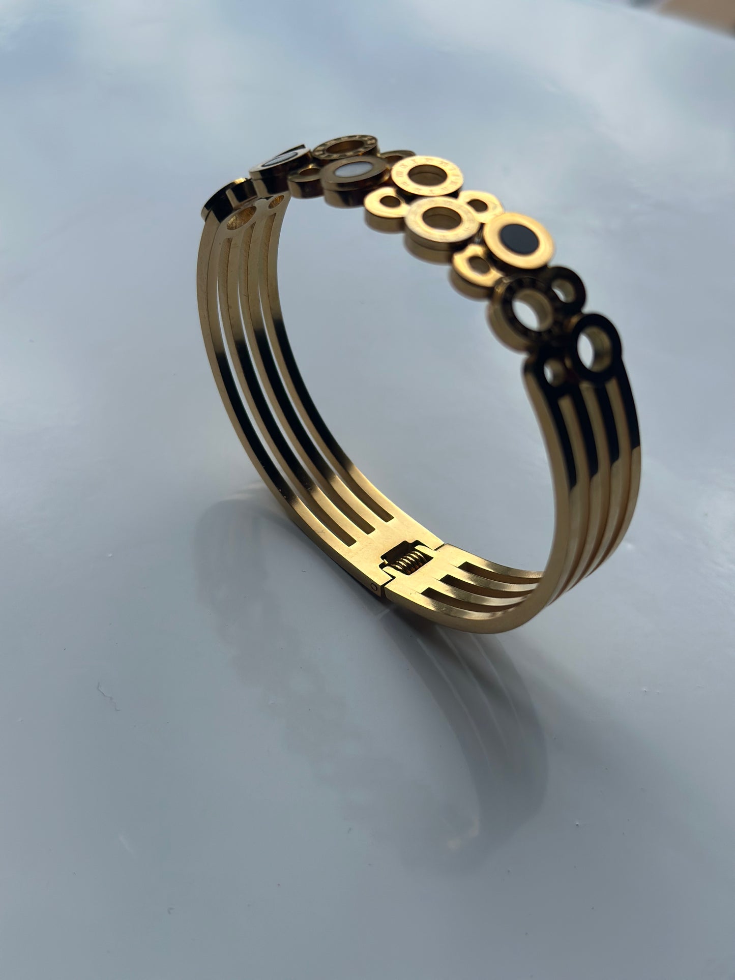 Circle Cuff Bracelet